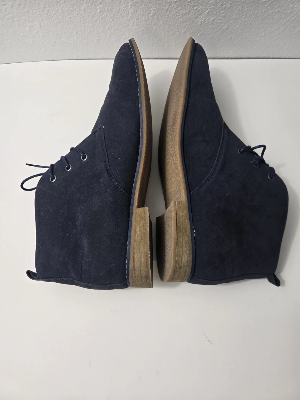 Men's Navy Suede Chukka Boots - Sleek Lace-Up Comfort - Size 13